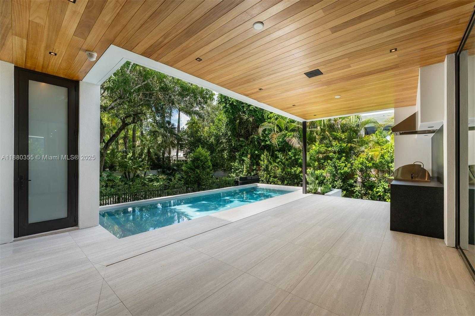 Small Image of 4095 HARDIE AVE, Miami Number 18