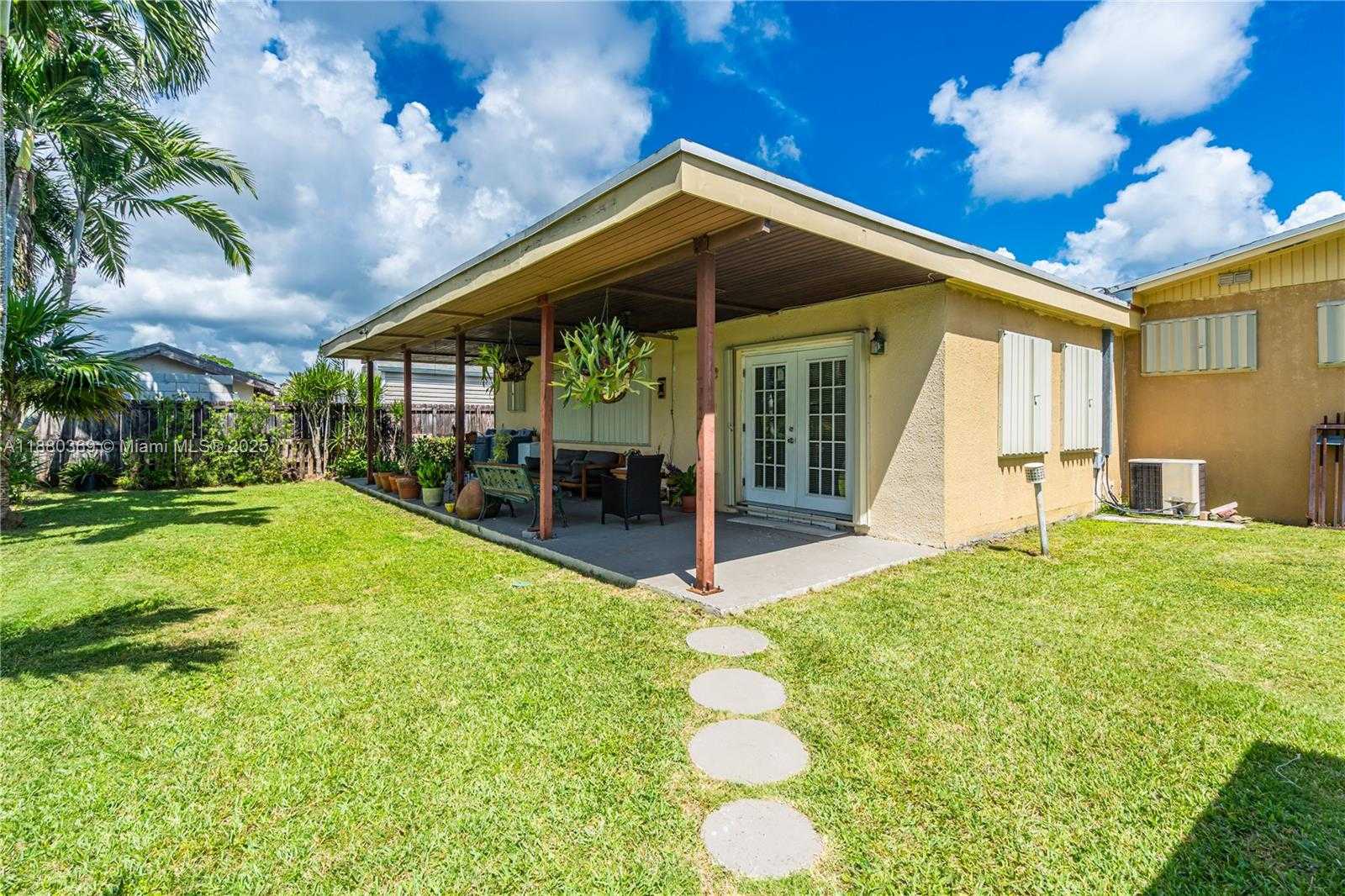 Small Image of 14820 SOUTH WEST 297TH ST, Homestead Number 11