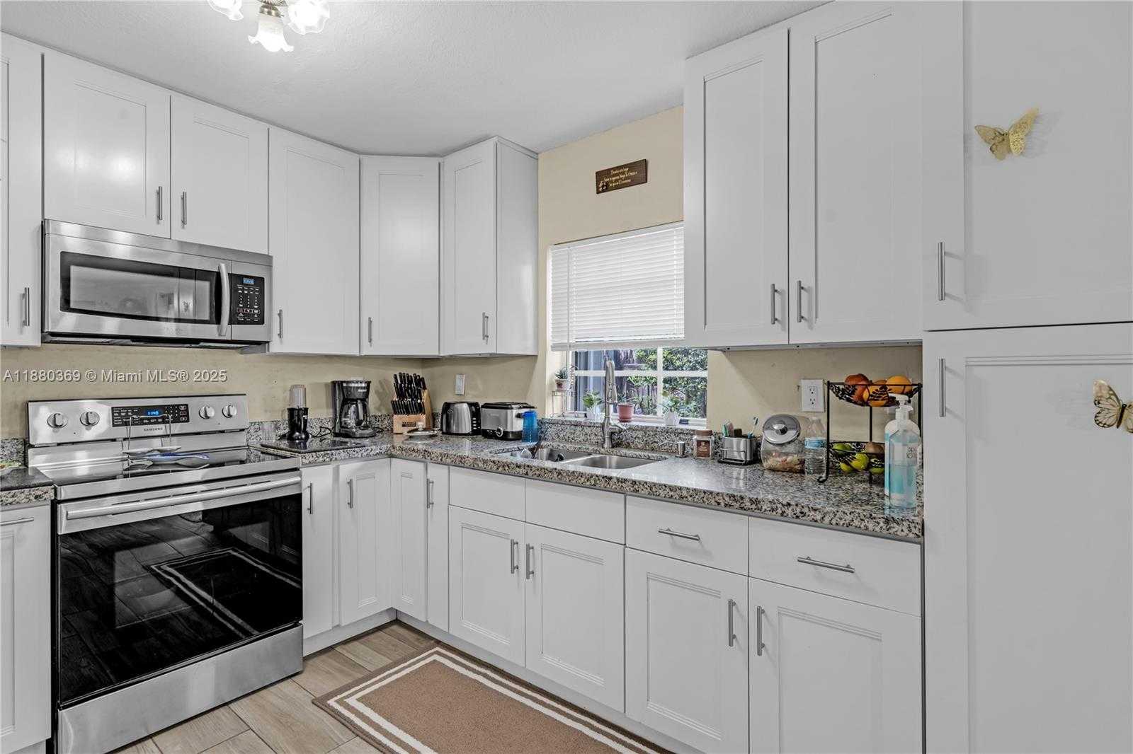 Small Image of 14820 SOUTH WEST 297TH ST, Homestead Number 21