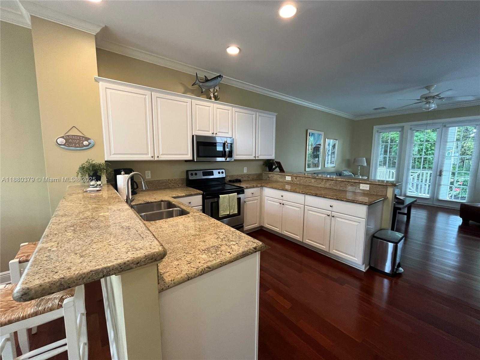 Small Image of 111 ANGLERS WAY, Islamorada Number 11