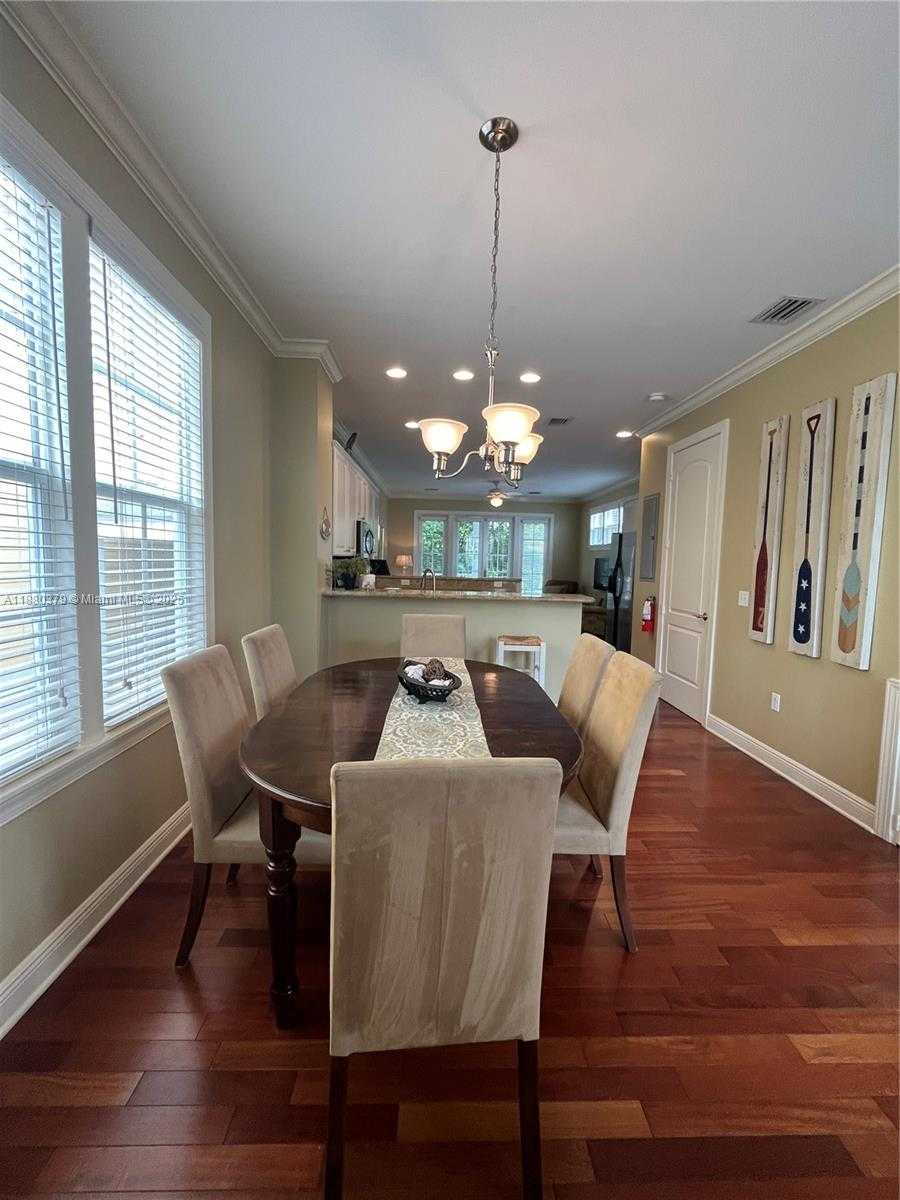 Small Image of 111 ANGLERS WAY, Islamorada Number 14