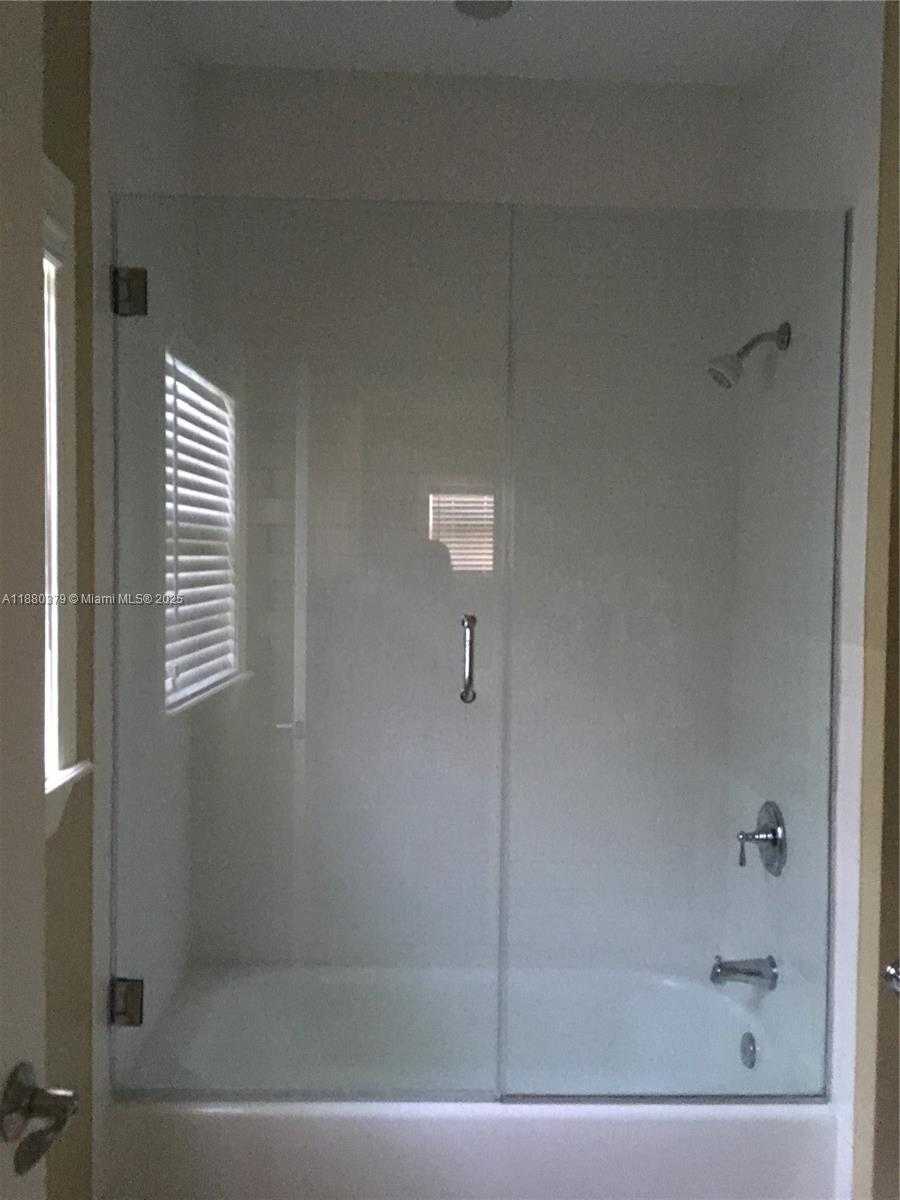 Small Image of 111 ANGLERS WAY, Islamorada Number 22