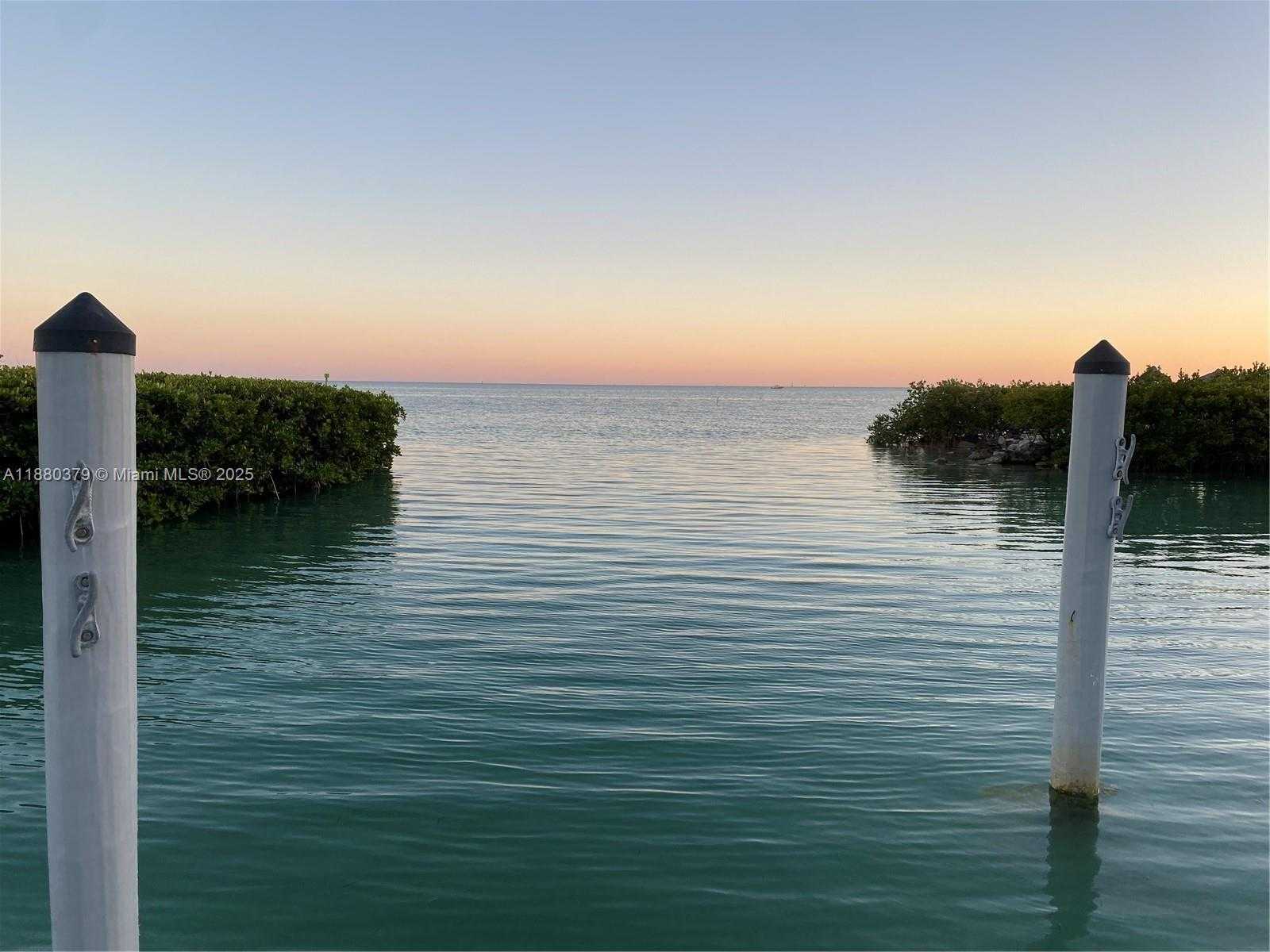 Small Image of 111 ANGLERS WAY, Islamorada Number 27