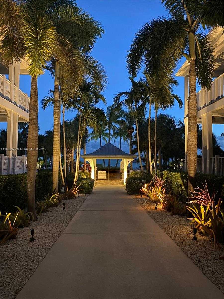 Small Image of 111 ANGLERS WAY, Islamorada Number 29