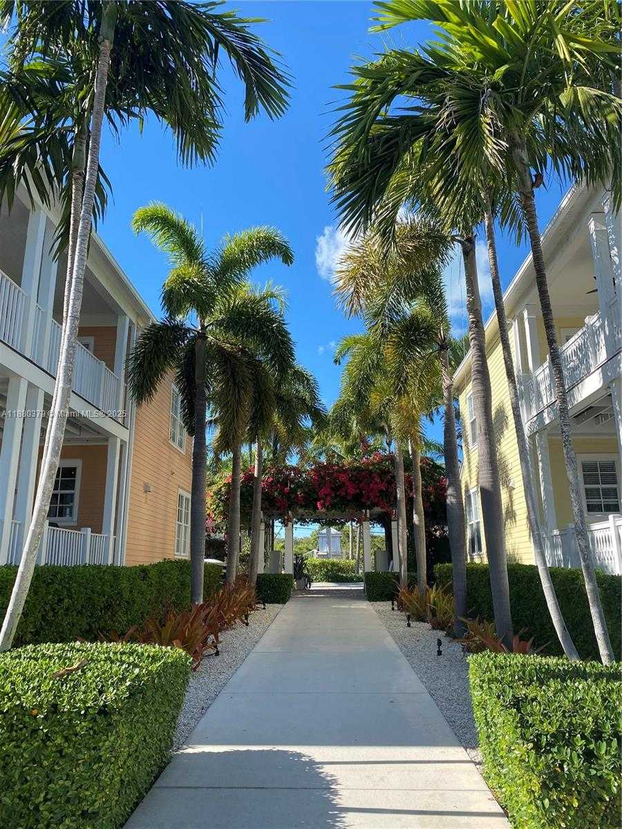 Small Image of 111 ANGLERS WAY, Islamorada Number 31