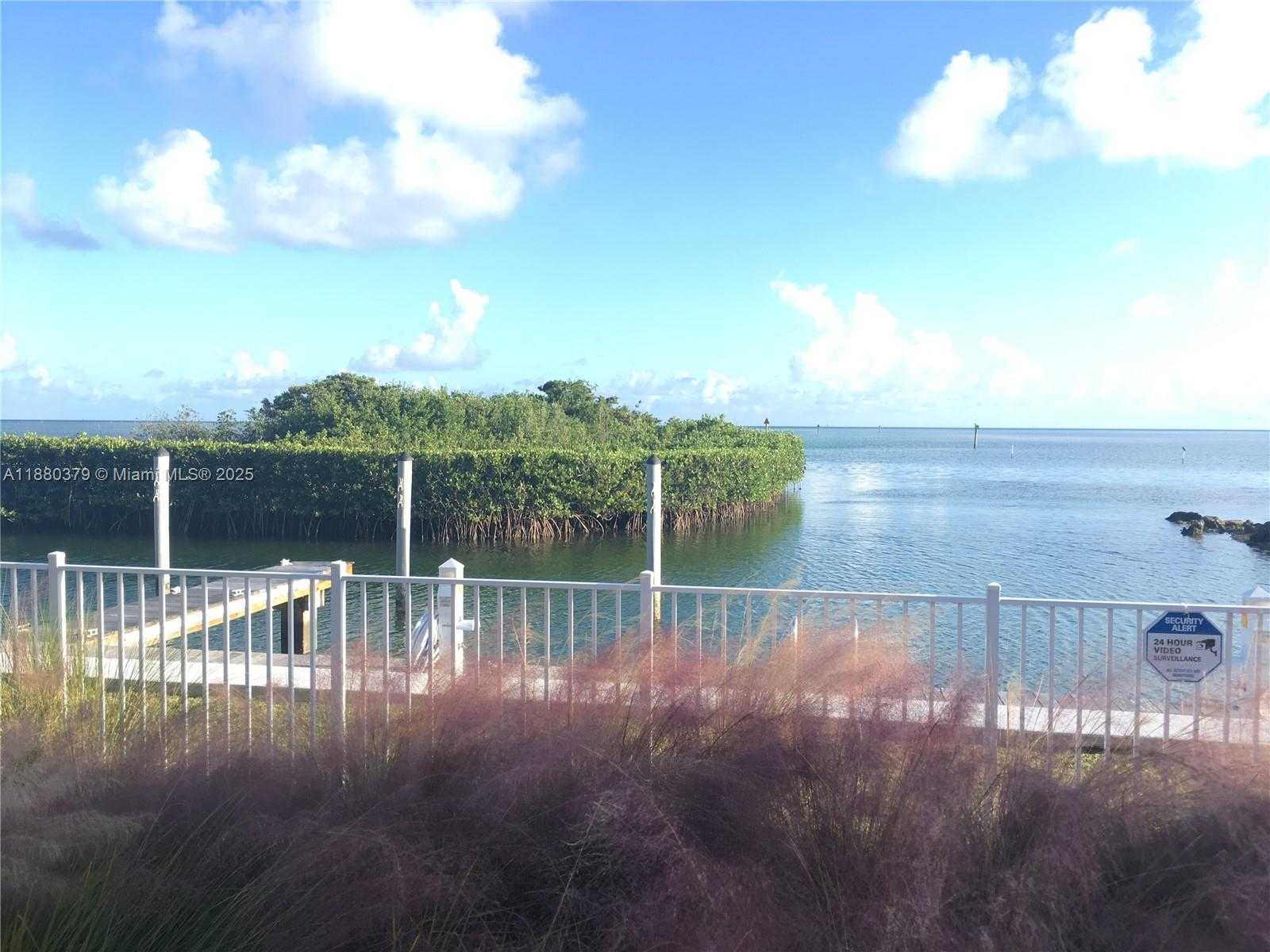 Small Image of 111 ANGLERS WAY, Islamorada Number 39