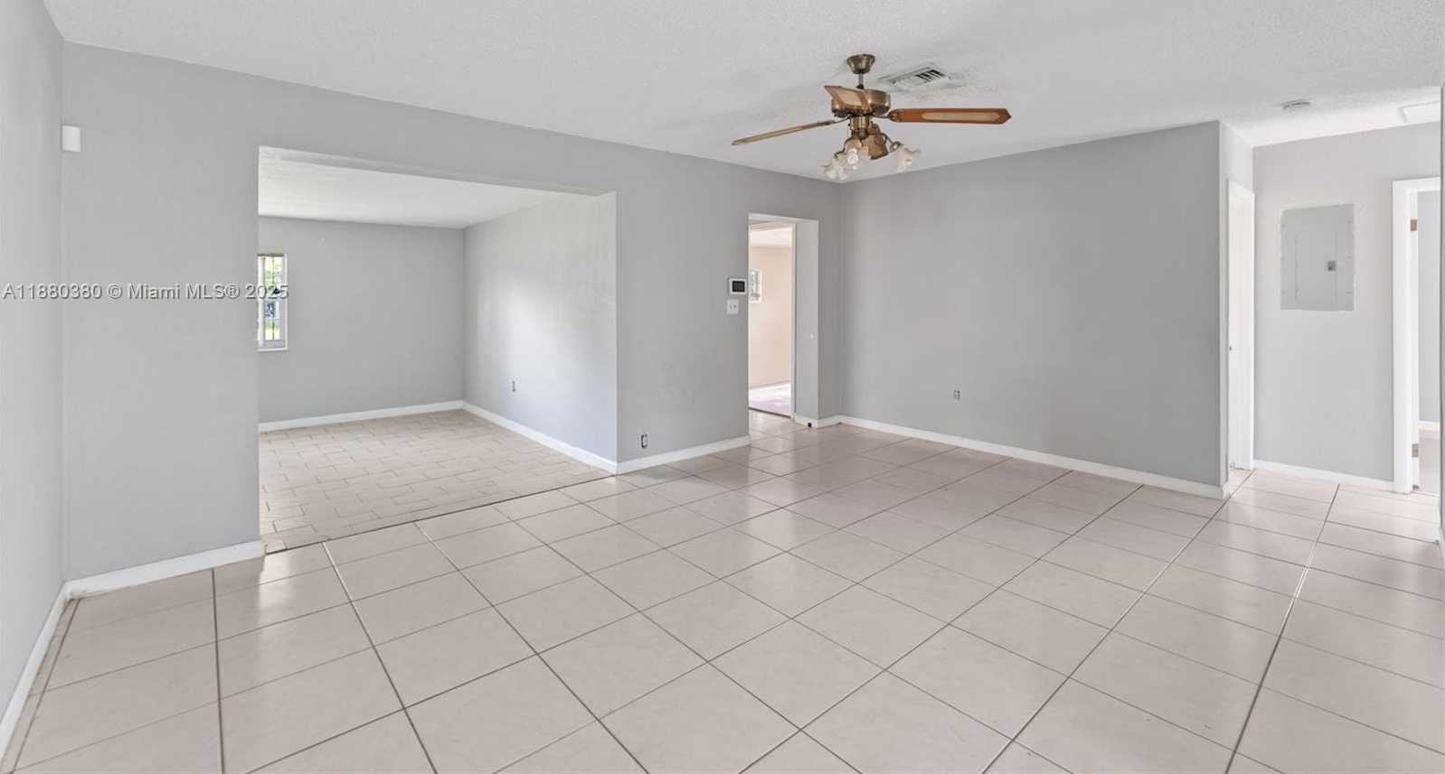 Small Image of 7820 ORLEANS ST, Miramar Number 11
