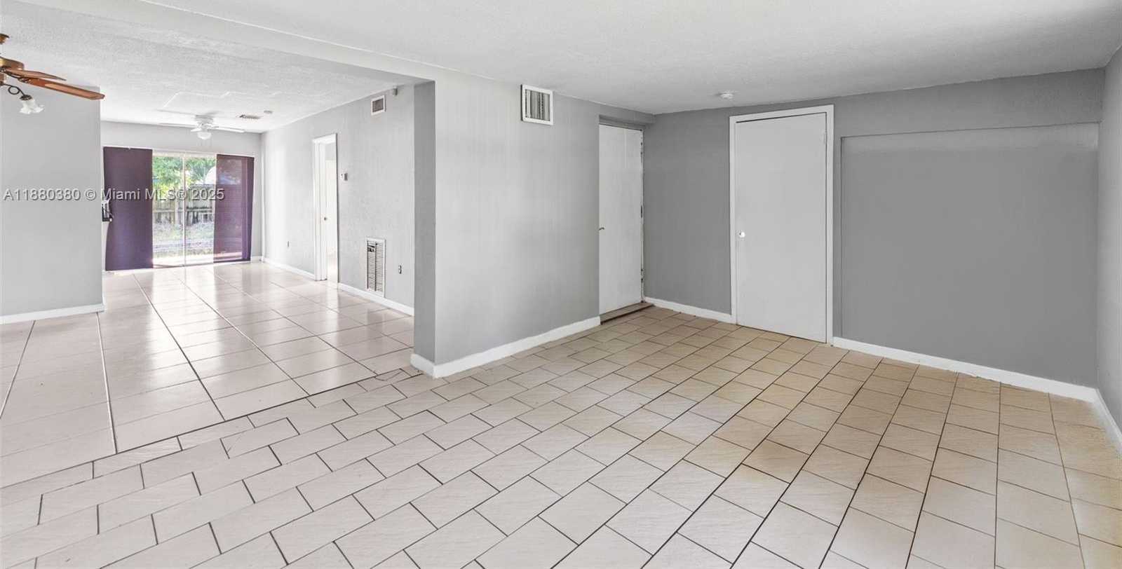 Small Image of 7820 ORLEANS ST, Miramar Number 13
