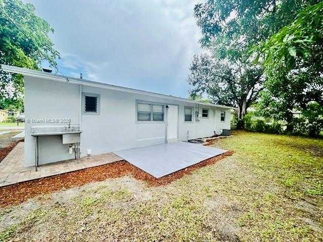 Small Image of 3420 NORTH WEST 2ND ST, Lauderhill Number 12