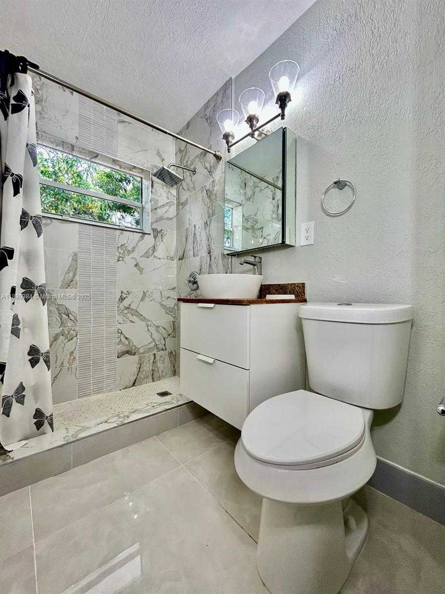 Small Image of 3420 NORTH WEST 2ND ST, Lauderhill Number 19