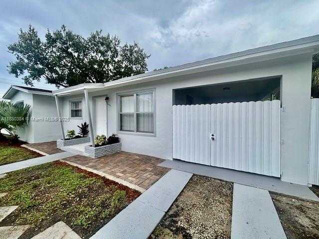 Small Image of 3420 NORTH WEST 2ND ST, Lauderhill Number 3