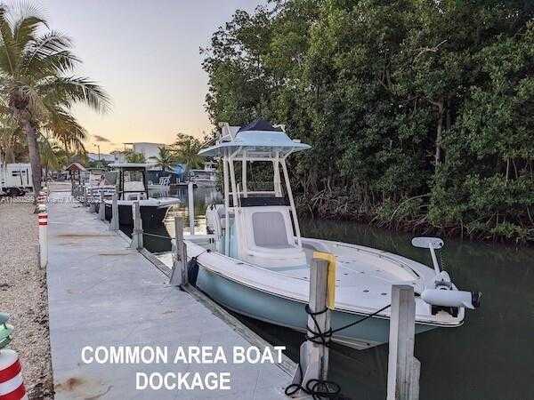 Small Image of 325 CALUSA ST #320, Key Largo Number 43