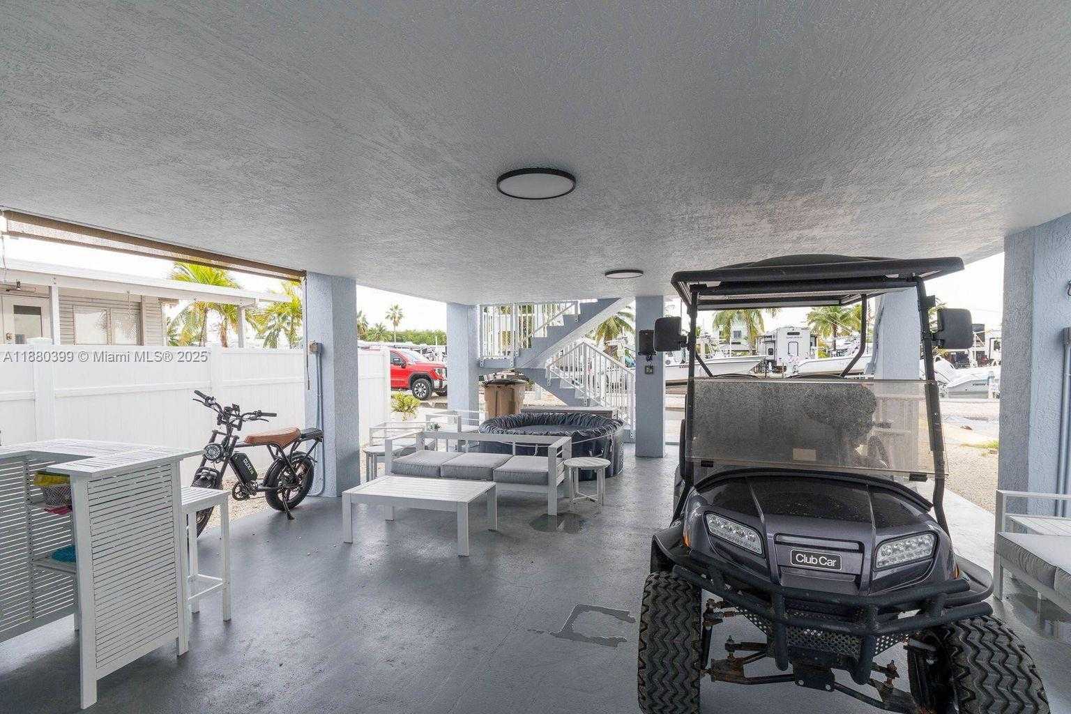 Small Image of 325 CALUSA ST #320, Key Largo Number 6