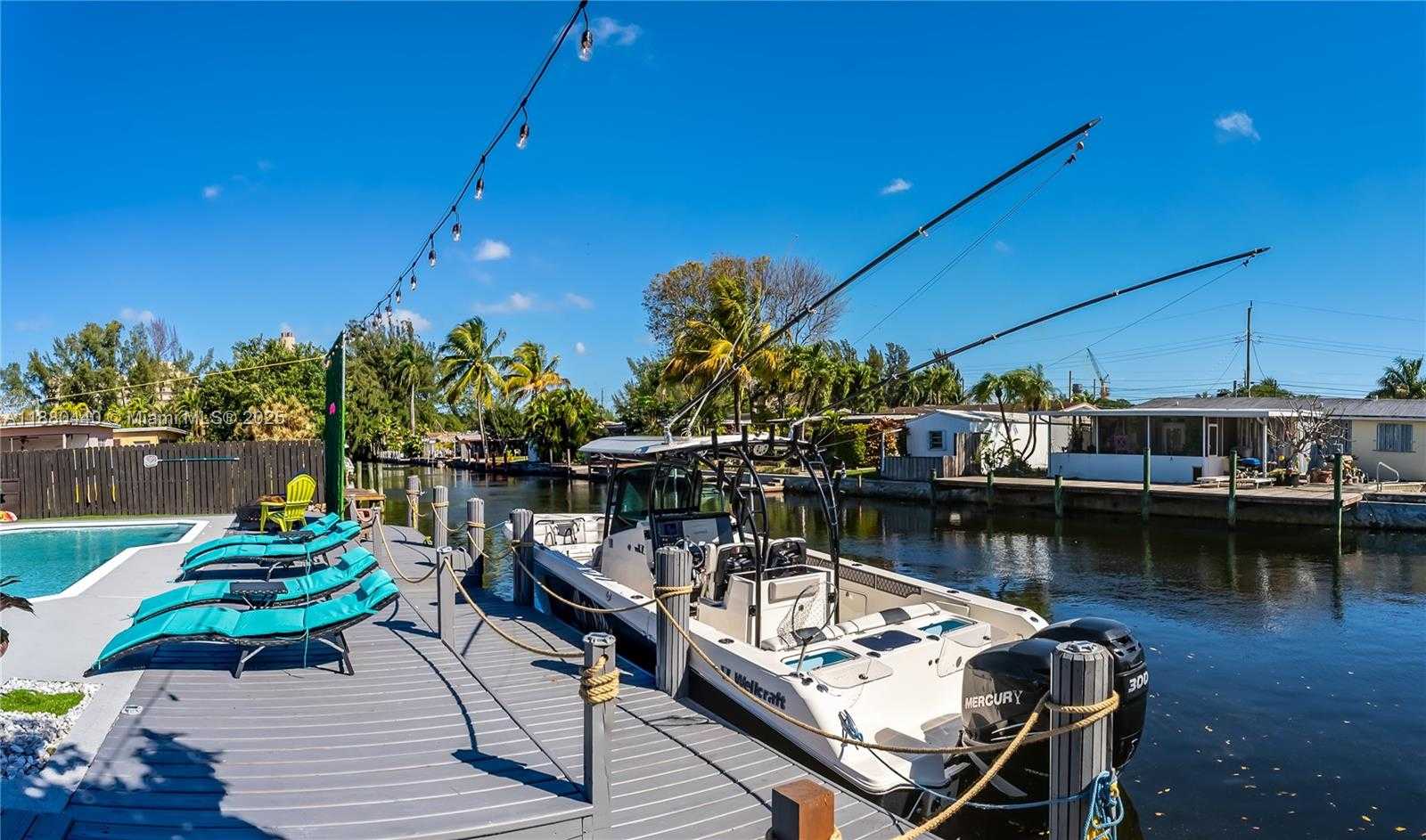 Small Image of 4600 SOUTH WEST 43RD AVE, Dania Beach Number 10