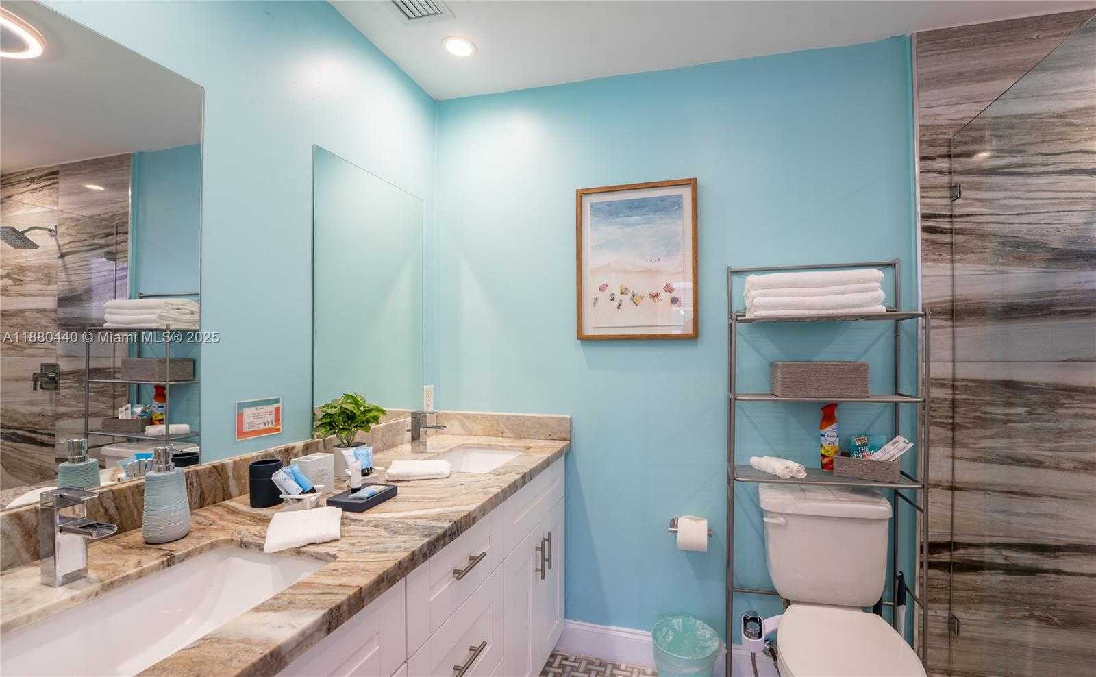 Small Image of 4600 SOUTH WEST 43RD AVE, Dania Beach Number 18