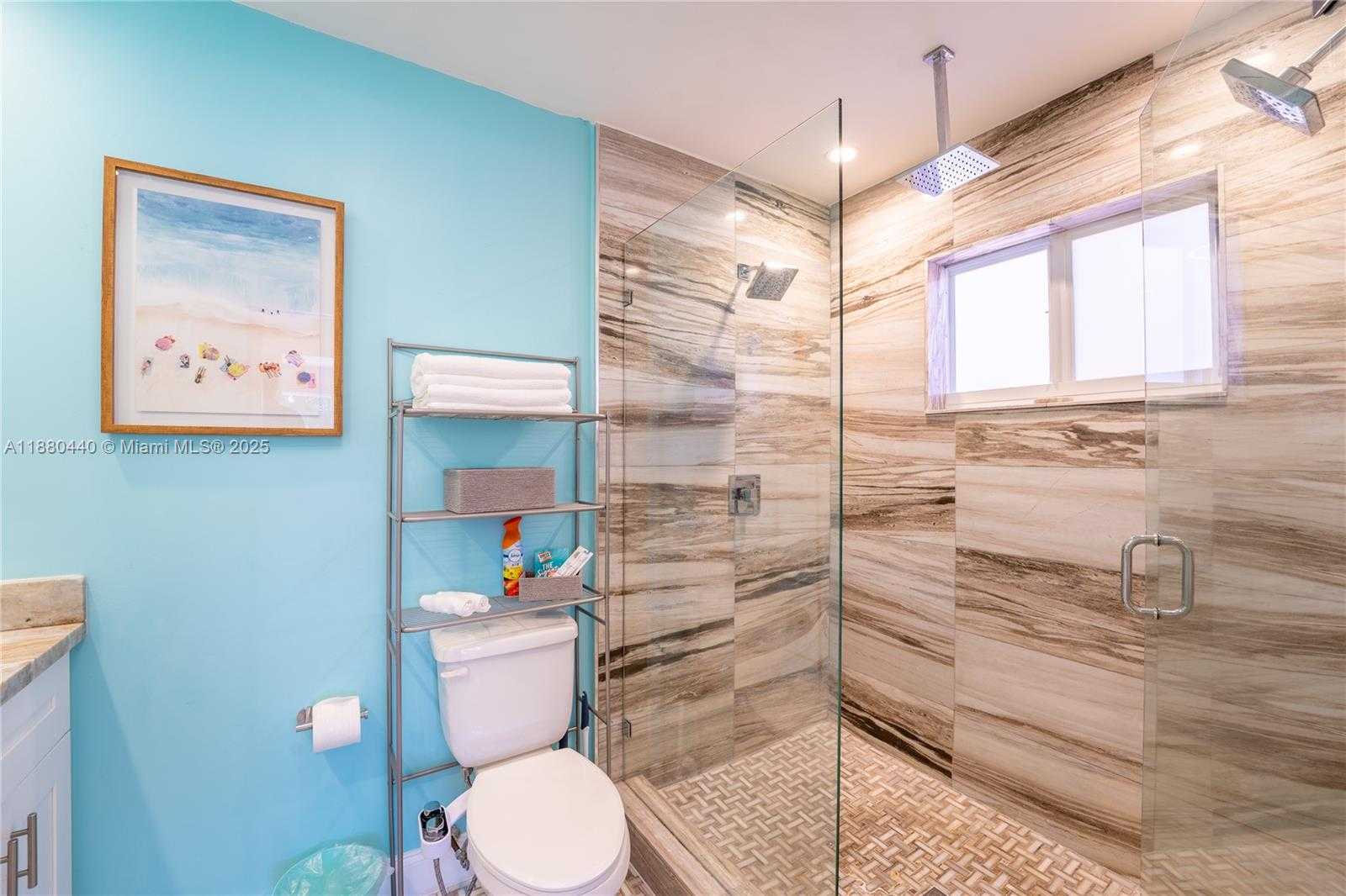 Small Image of 4600 SOUTH WEST 43RD AVE, Dania Beach Number 20