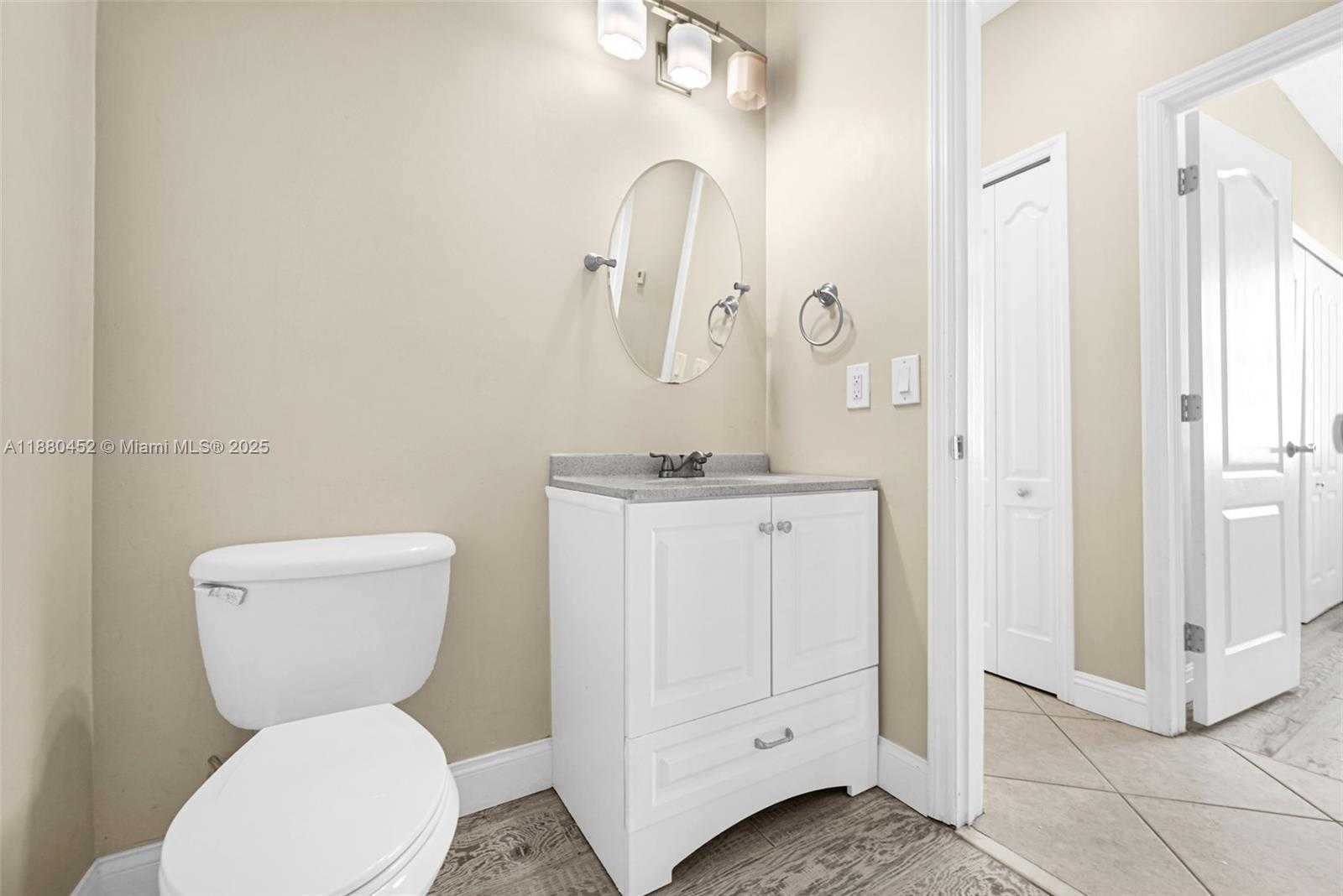 Small Image of 2784 SOUTH WEST 129TH TER, Miramar Number 19