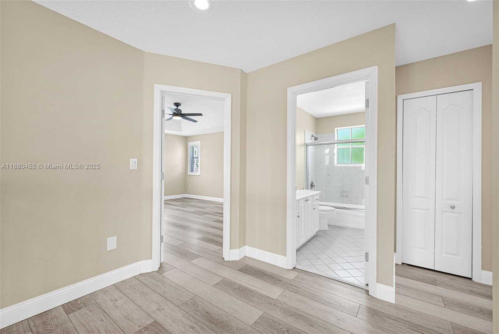 Small Image of 2784 SOUTH WEST 129TH TER, Miramar Number 24