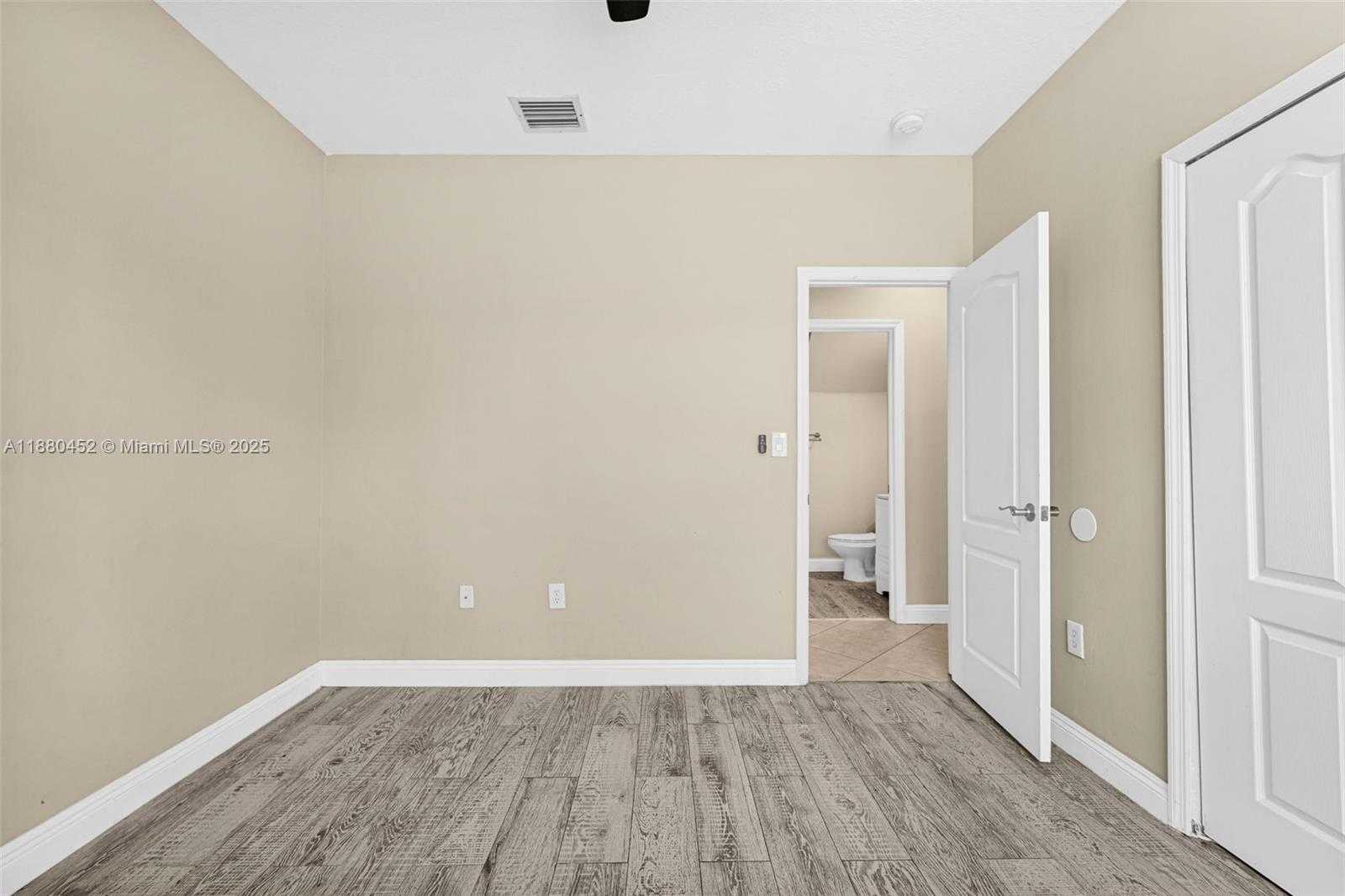 Small Image of 2784 SOUTH WEST 129TH TER, Miramar Number 33