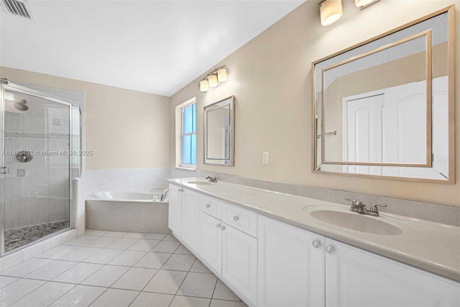 Small Image of 2784 SOUTH WEST 129TH TER, Miramar Number 39