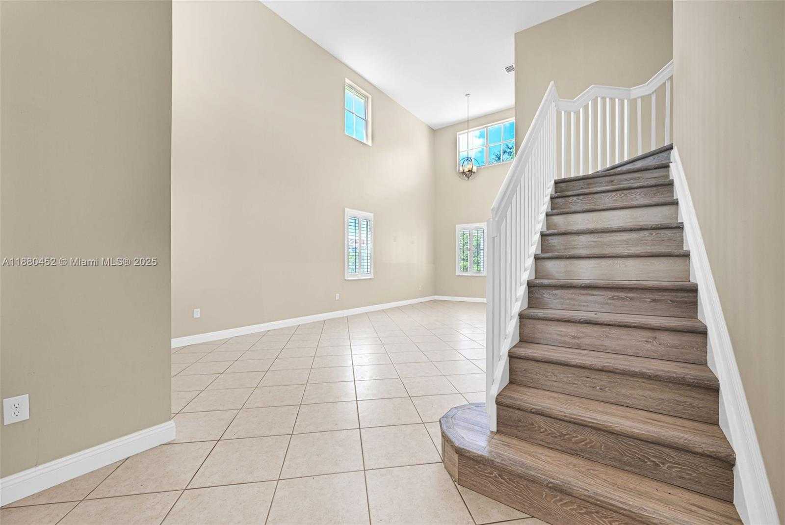 Small Image of 2784 SOUTH WEST 129TH TER, Miramar Number 4