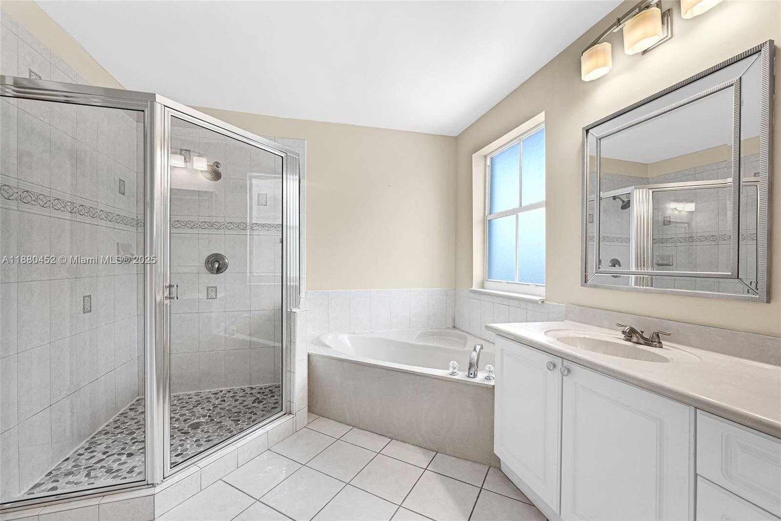 Small Image of 2784 SOUTH WEST 129TH TER, Miramar Number 40