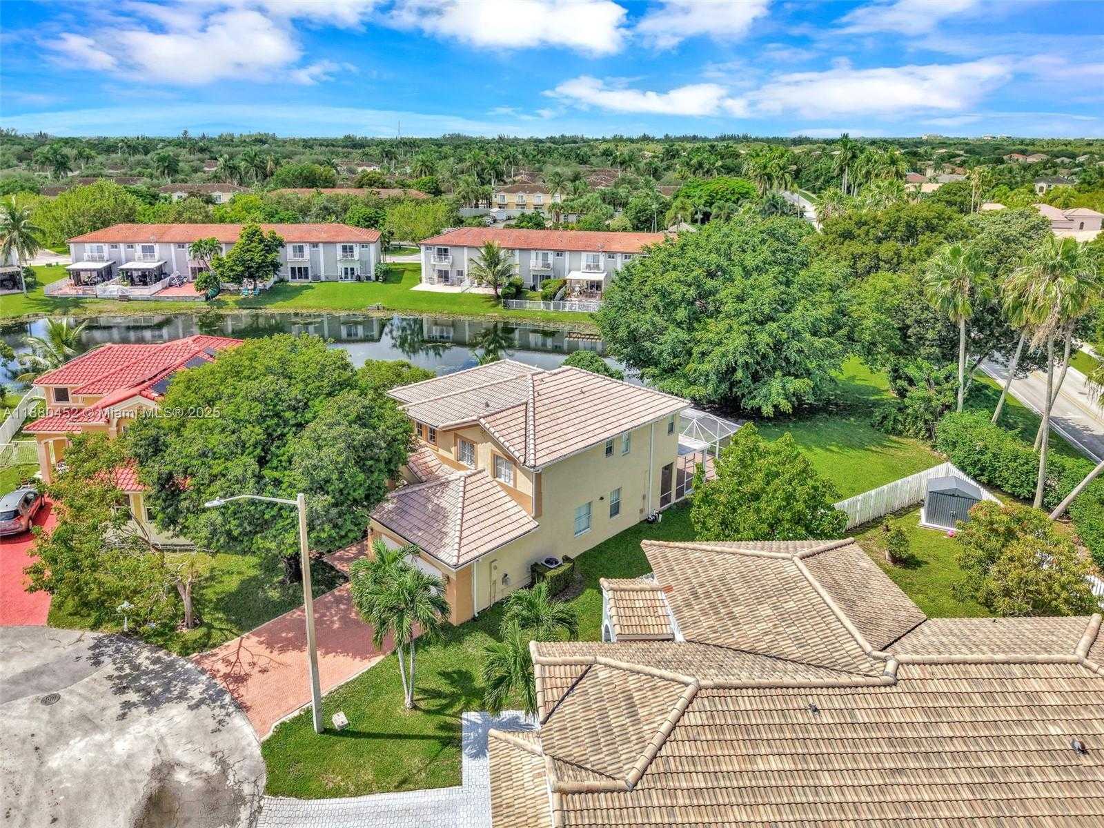 Small Image of 2784 SOUTH WEST 129TH TER, Miramar Number 65