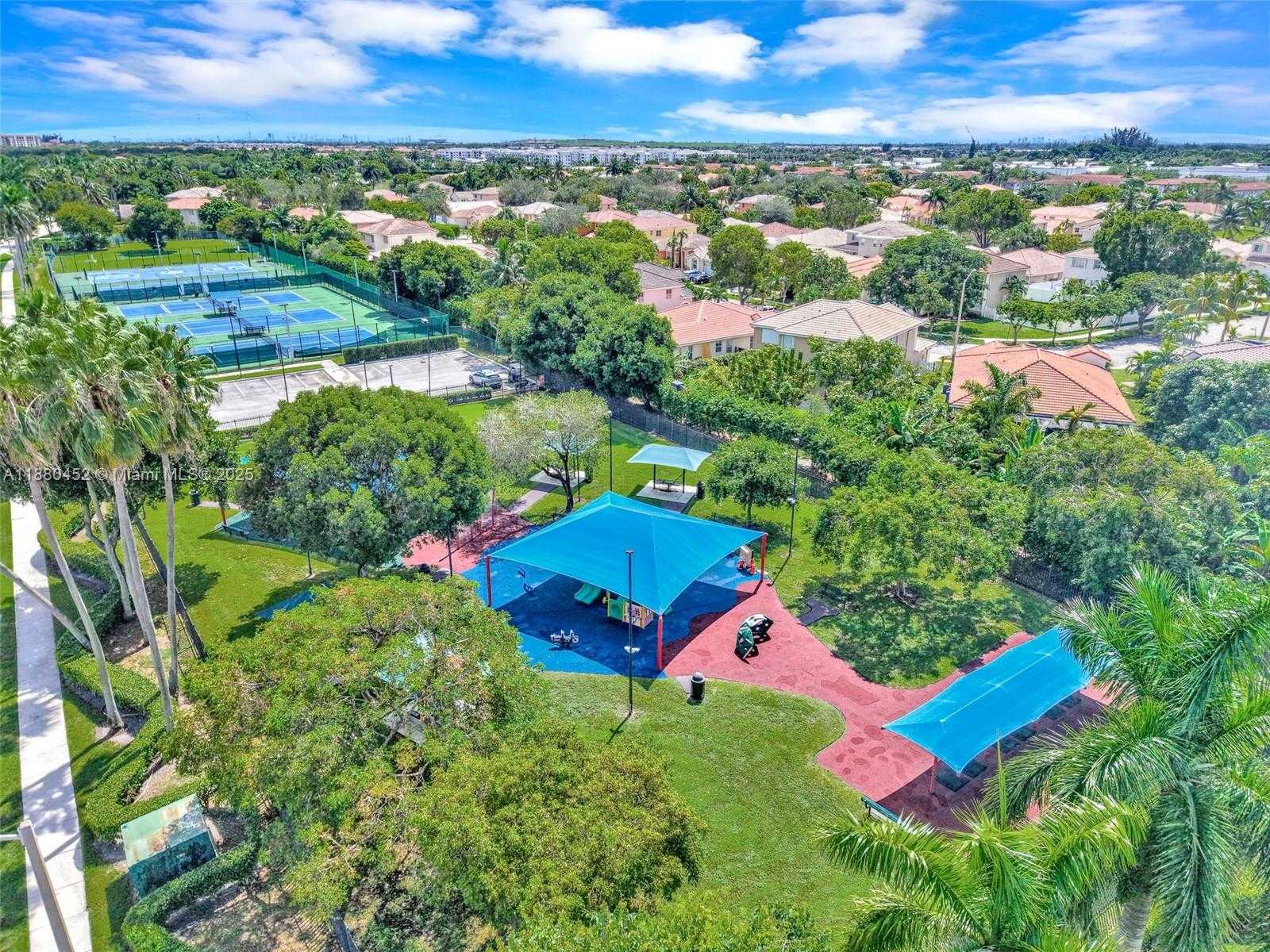Small Image of 2784 SOUTH WEST 129TH TER, Miramar Number 69