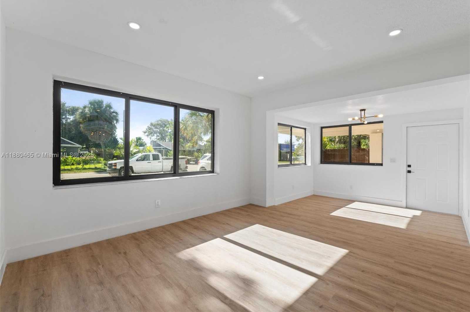Small Image of 1516 SOUTH WEST 30TH TER, Fort Lauderdale Number 20