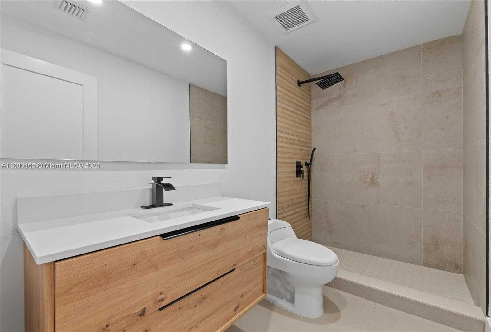Small Image of 1516 SOUTH WEST 30TH TER, Fort Lauderdale Number 6