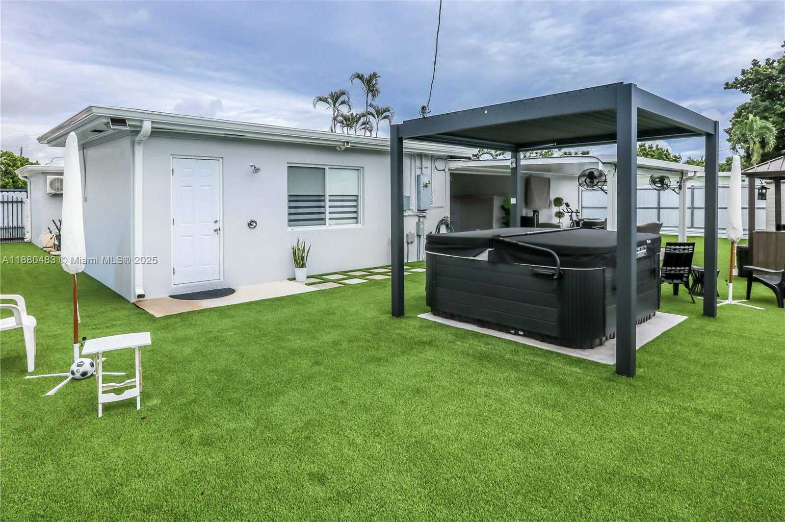 Small Image of 7280 SOUTH WEST 13TH ST, Miami Number 11