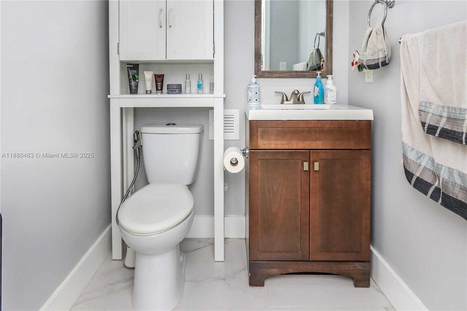 Small Image of 7280 SOUTH WEST 13TH ST, Miami Number 12