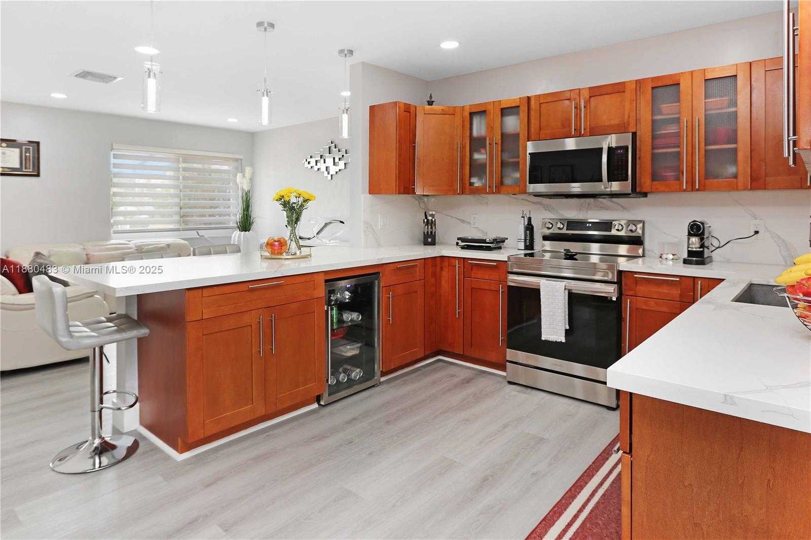 Small Image of 7280 SOUTH WEST 13TH ST, Miami Number 20