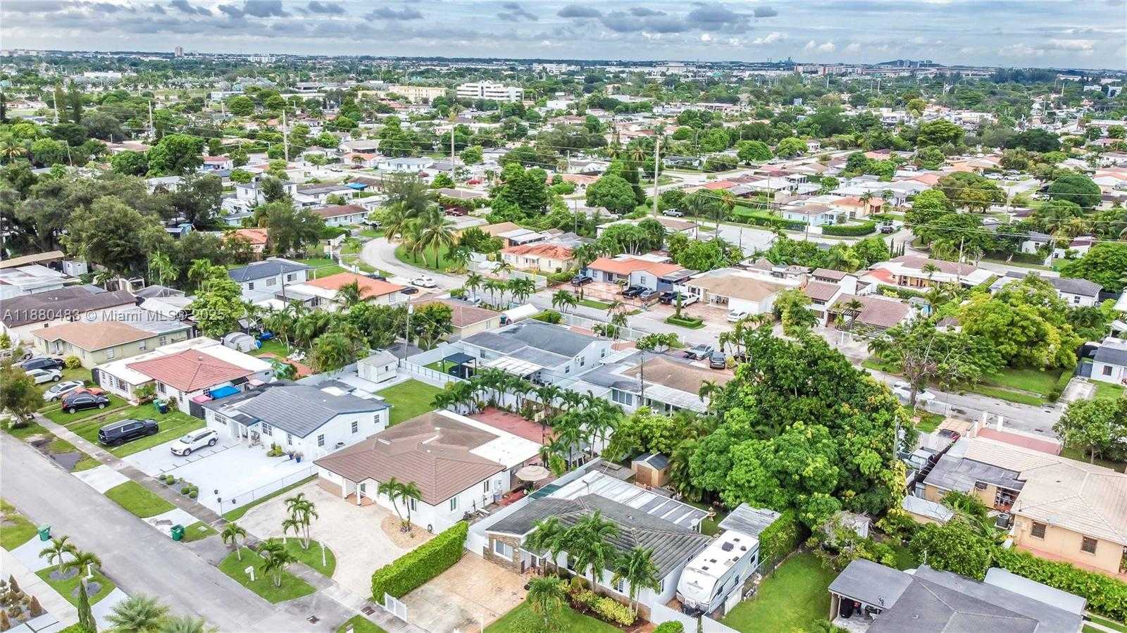 Small Image of 7280 SOUTH WEST 13TH ST, Miami Number 40