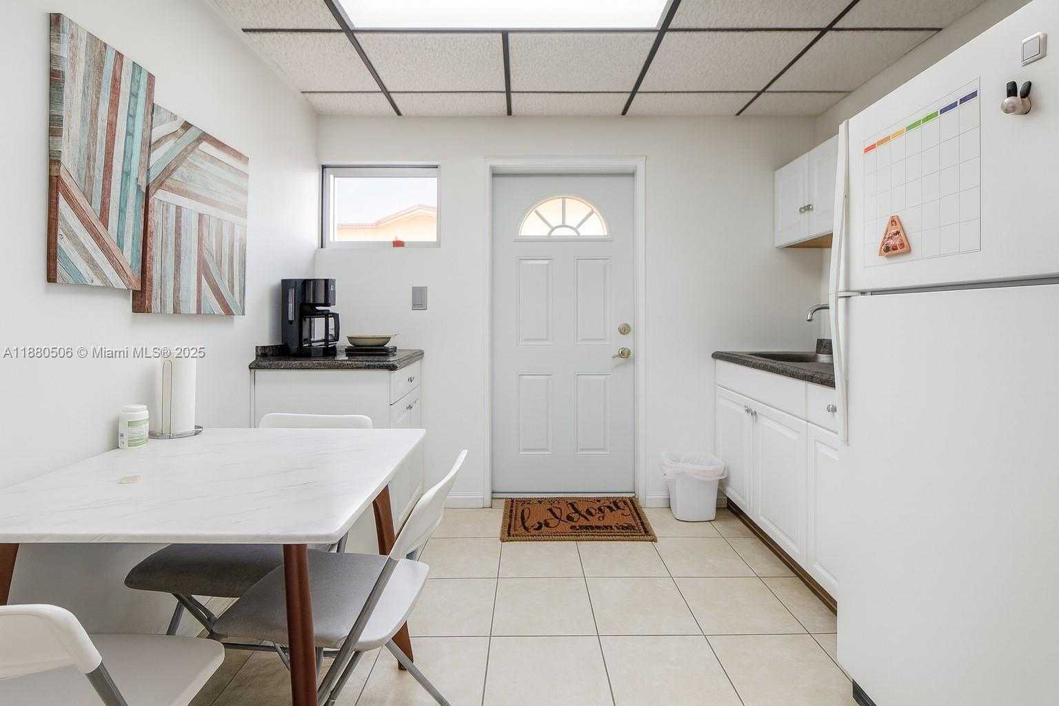 Small Image of 8930 NORTH WEST 11TH ST, Pembroke Pines Number 44