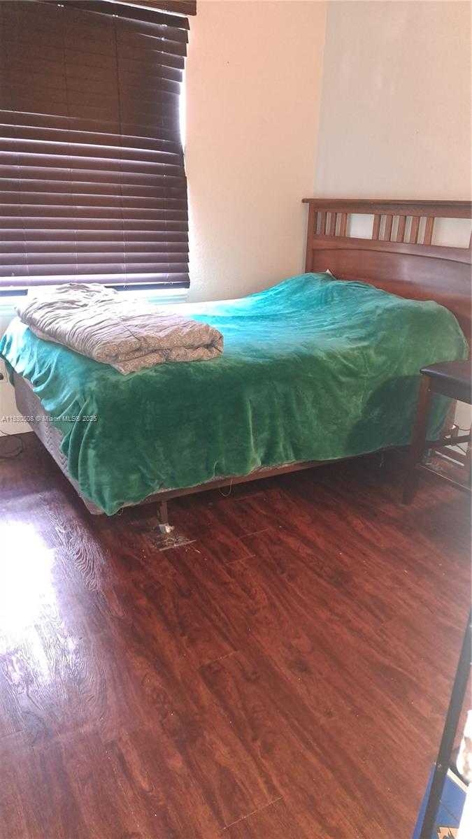 Small Image of 7620 NORTH WEST 32ND PL, Davie Number 10