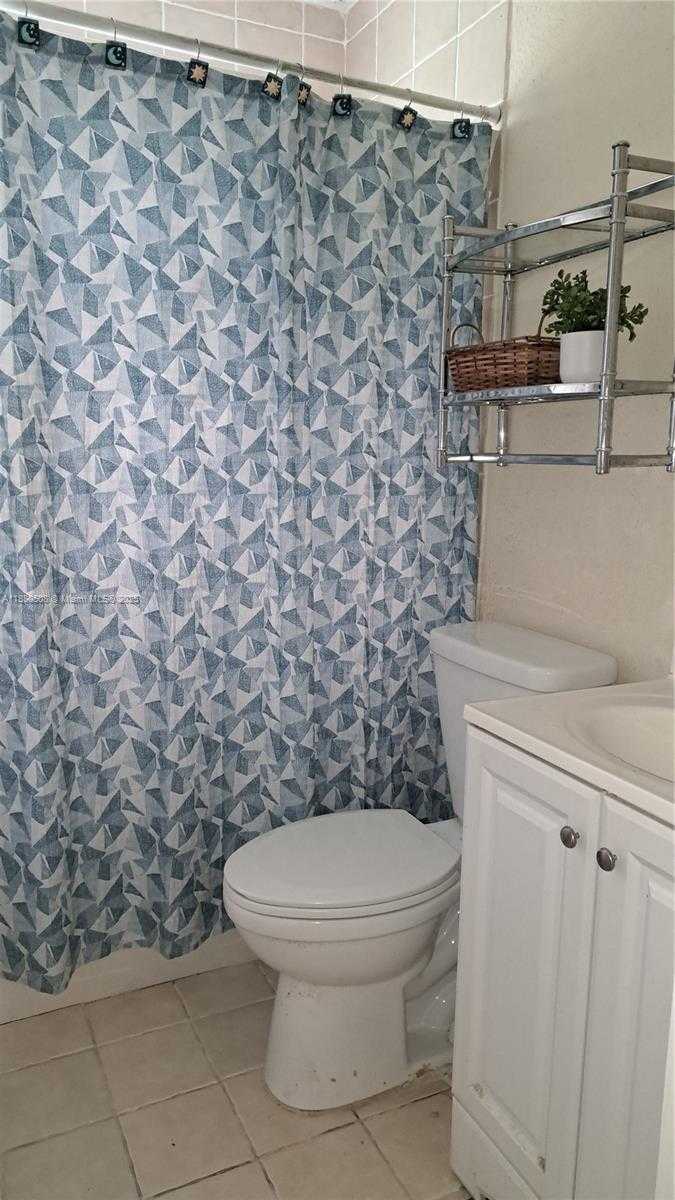 Small Image of 7620 NORTH WEST 32ND PL, Davie Number 14