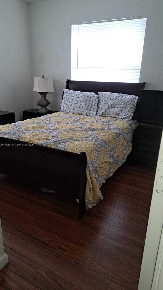 Small Image of 7620 NORTH WEST 32ND PL, Davie Number 7