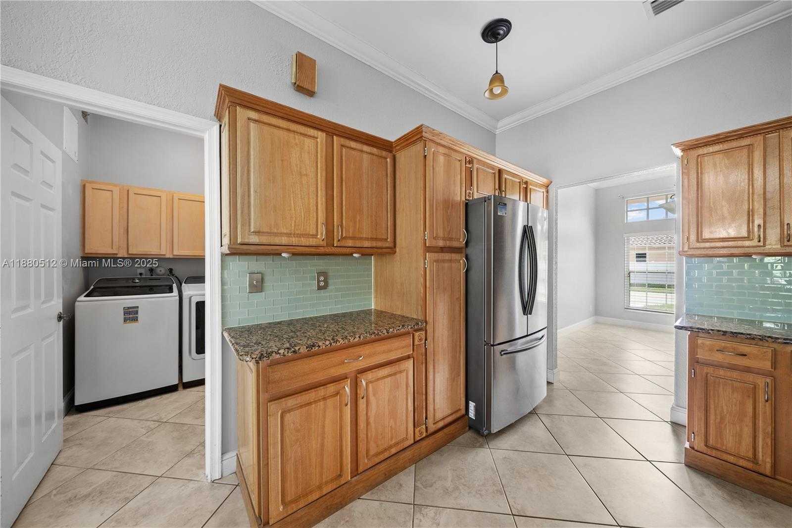 Small Image of 1154 NORTH WEST 183RD TER, Pembroke Pines Number 12