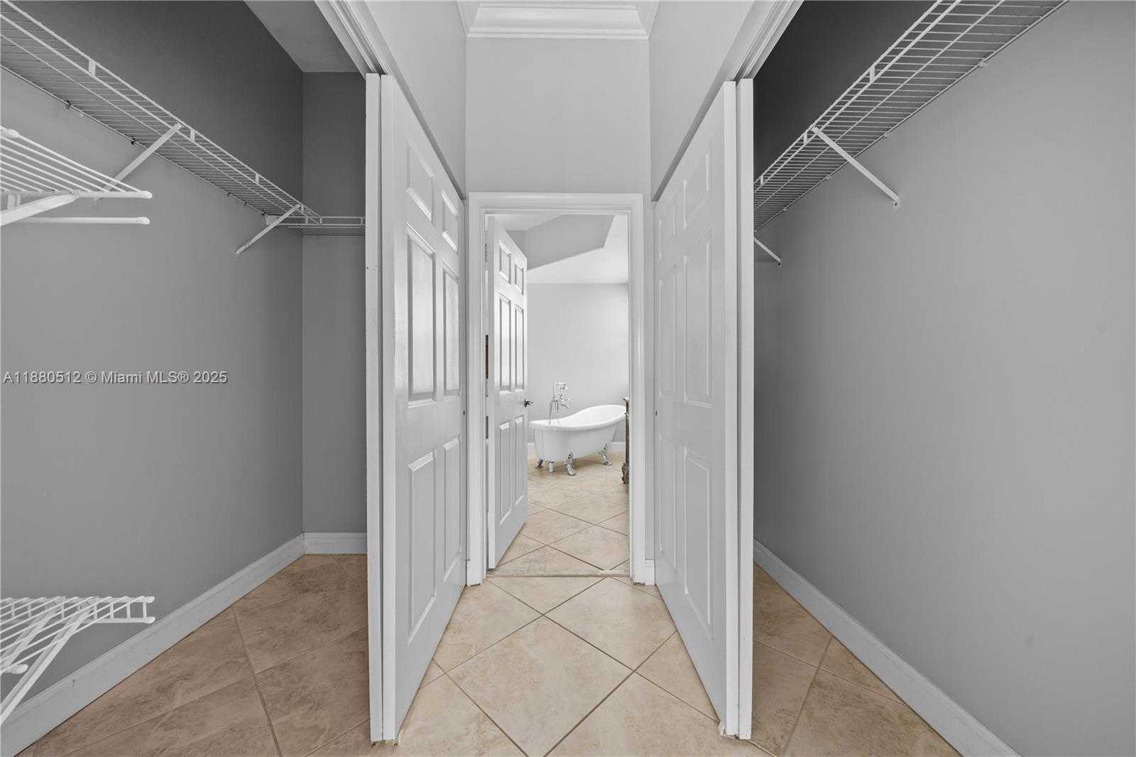 Small Image of 1154 NORTH WEST 183RD TER, Pembroke Pines Number 34