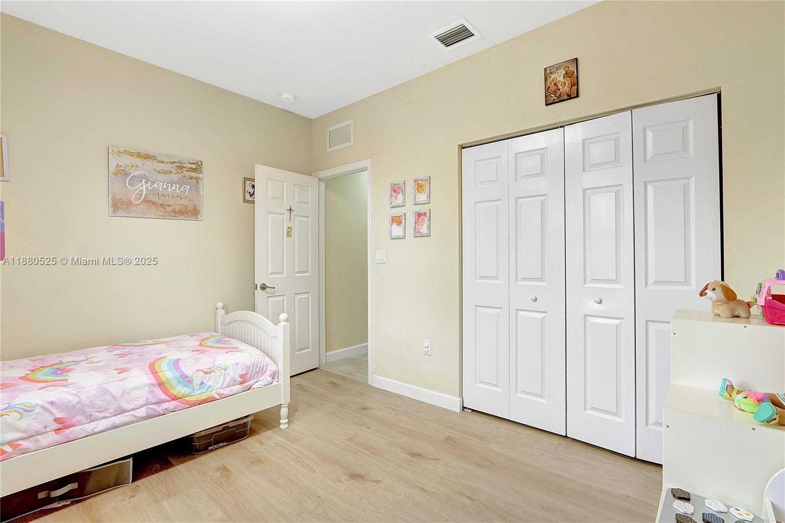 Small Image of 23906 SOUTH WEST 116TH CT, Homestead Number 17