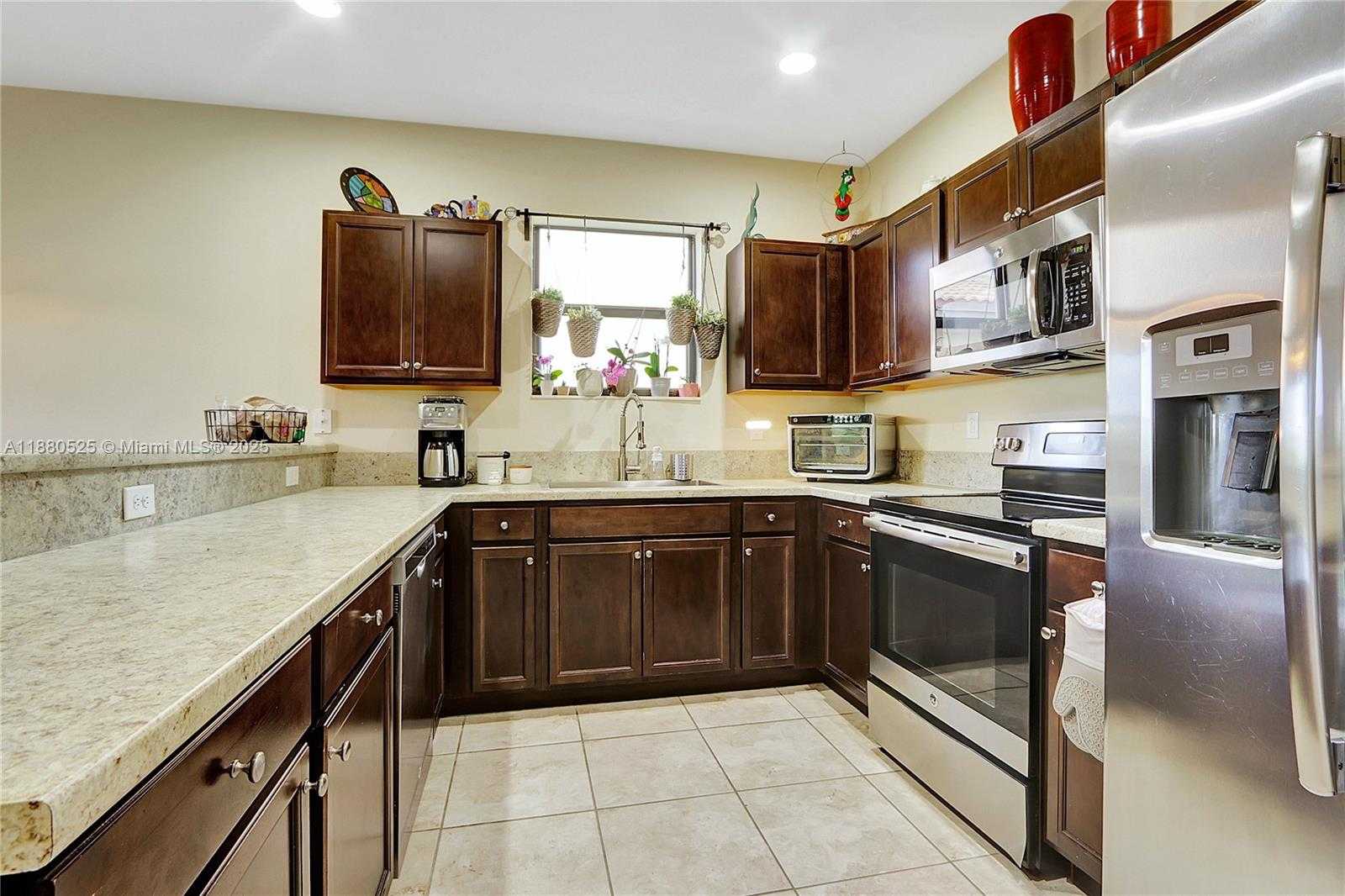 Small Image of 23906 SOUTH WEST 116TH CT, Homestead Number 7