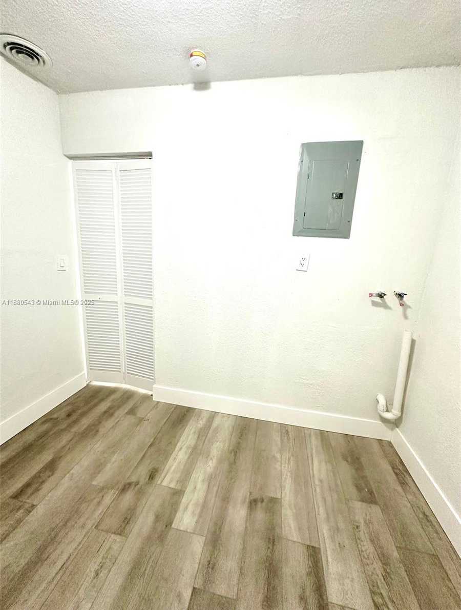 Small Image of 1420 NORTH WEST 174TH ST, Miami Gardens Number 24