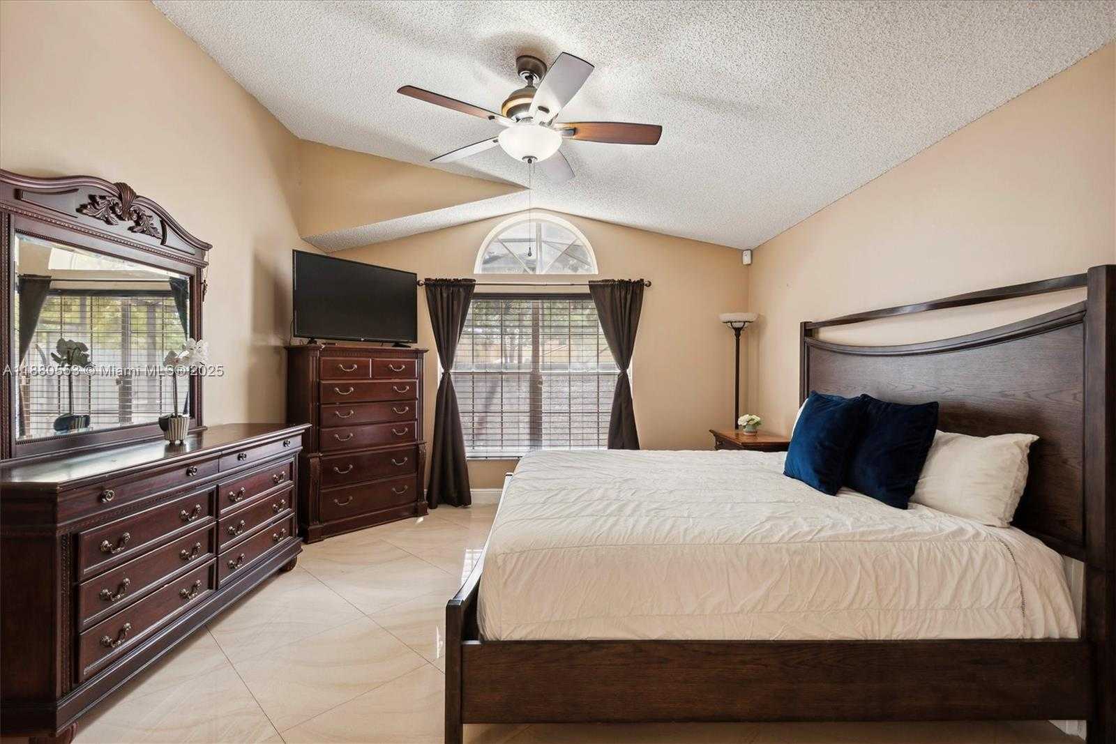 Small Image of 1350 NORTH WEST 129TH AVE, Sunrise Number 10