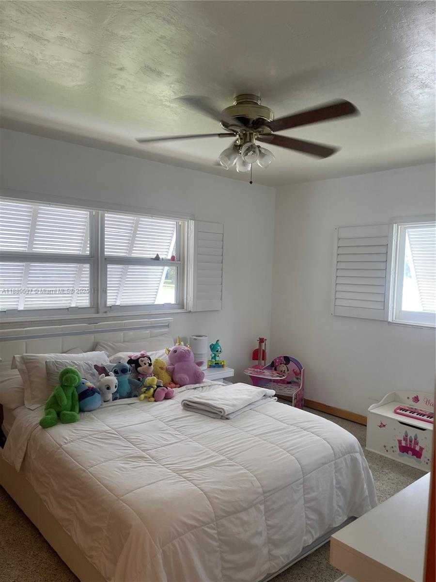 Small Image of 610 NORTH WEST 16TH ST, Homestead Number 17