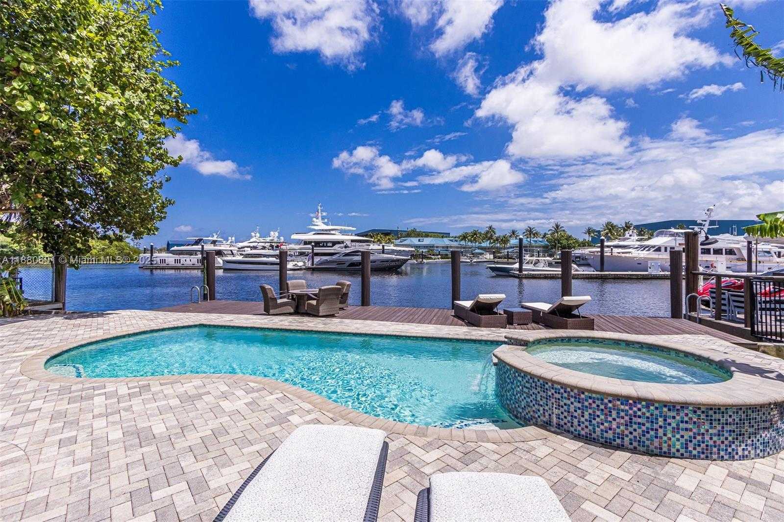 Small Image of 1998 SOUTH WEST 16TH CT, Fort Lauderdale Number 15