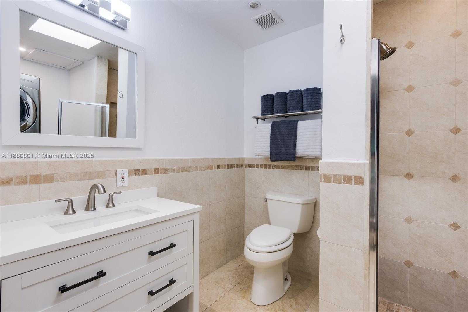 Small Image of 1998 SOUTH WEST 16TH CT, Fort Lauderdale Number 39