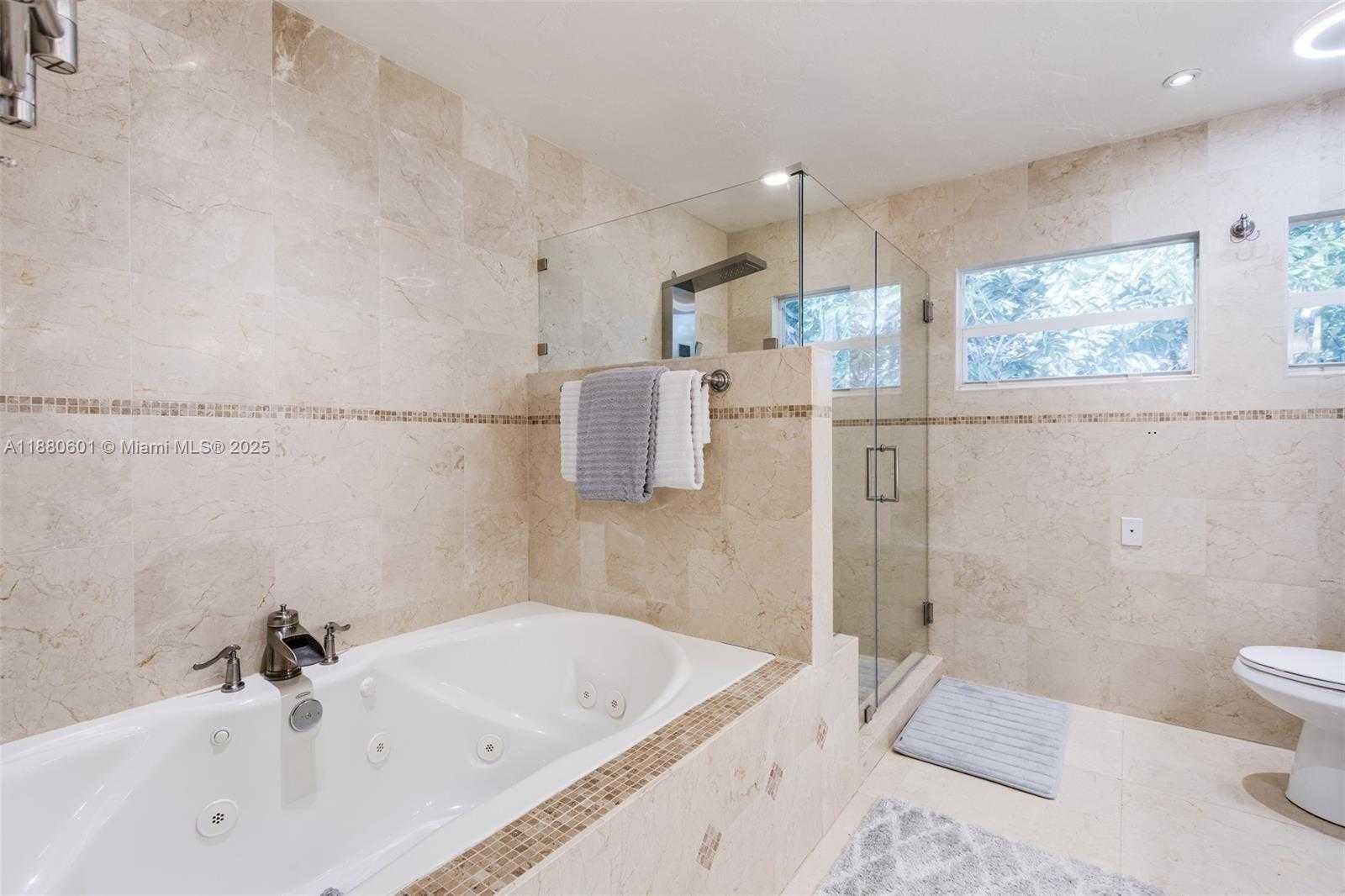 Small Image of 1998 SOUTH WEST 16TH CT, Fort Lauderdale Number 50