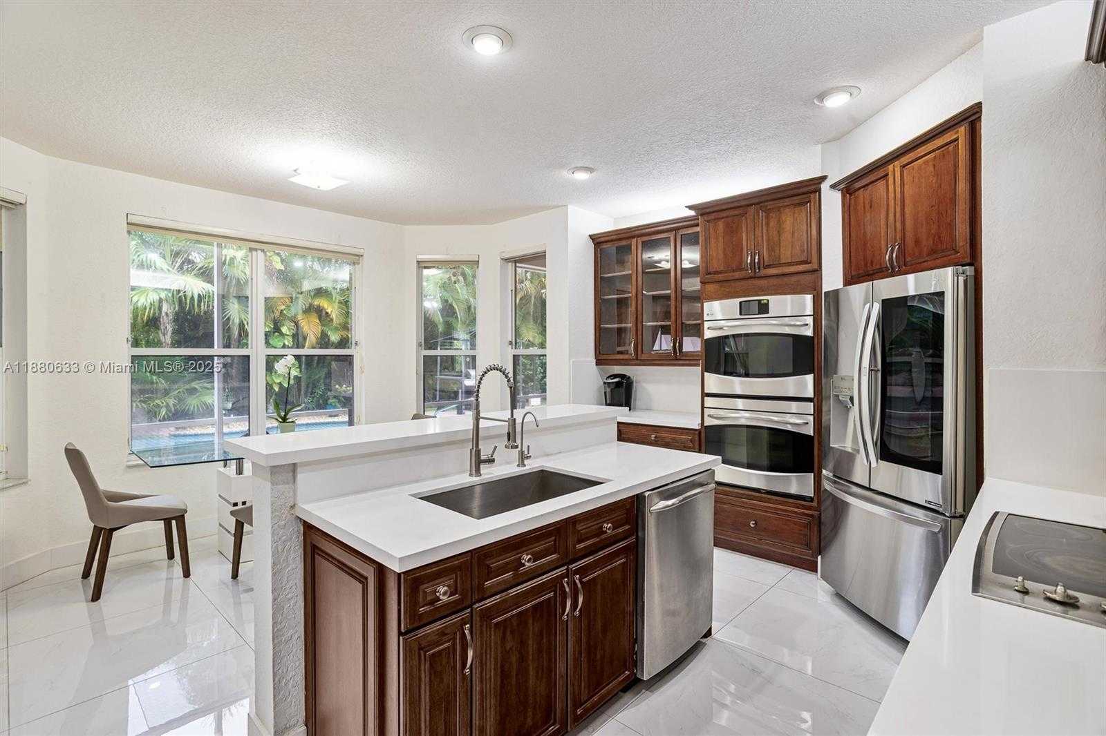 Small Image of 15998 SOUTH WEST 3RD ST, Pembroke Pines Number 19
