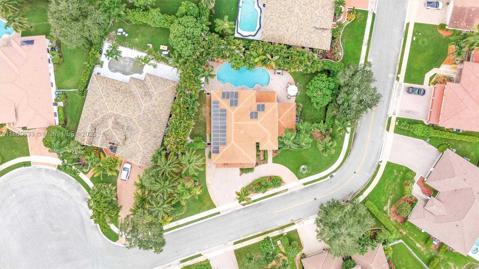 Small Image of 15998 SOUTH WEST 3RD ST, Pembroke Pines Number 3